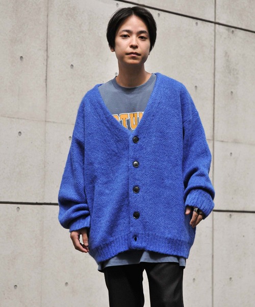 ZIP FIVE(ジップファイブ)の「【ZIP FIVE】 モヘアライク カラー オーバー ニット ルーズ Vネック カーディガン(カーディガン/ボレロ・メンズ・マスタード/レッド/ブラック/グリーン/ブルー/ライトグレー/チャコール/グリーン系・LARGE/MEDIUM)」の15枚目の写真