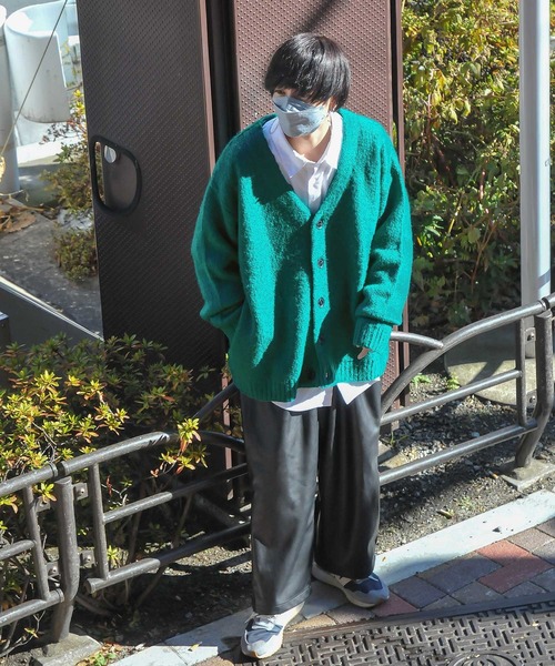 ZIP FIVE(ジップファイブ)の「【ZIP FIVE】 モヘアライク カラー オーバー ニット ルーズ Vネック カーディガン(カーディガン/ボレロ・メンズ・マスタード/レッド/ブラック/グリーン/ブルー/ライトグレー/チャコール/グリーン系・LARGE/MEDIUM)」の20枚目の写真