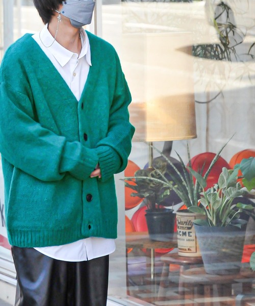 ZIP FIVE(ジップファイブ)の「【ZIP FIVE】 モヘアライク カラー オーバー ニット ルーズ Vネック カーディガン(カーディガン/ボレロ・メンズ・マスタード/レッド/ブラック/グリーン/ブルー/ライトグレー/チャコール/グリーン系・LARGE/MEDIUM)」の21枚目の写真