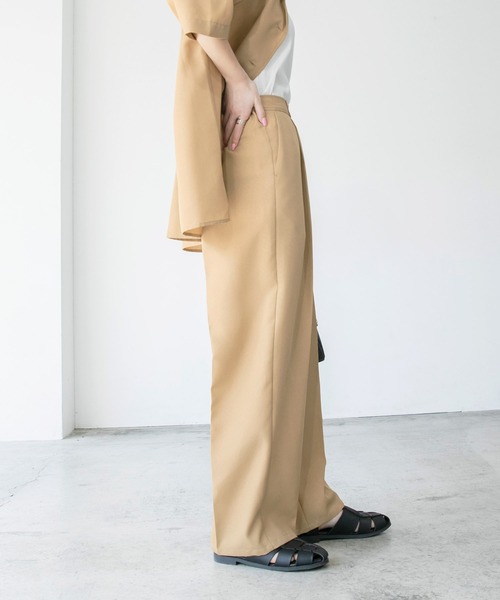 BONLECILL（ボンルシール）の「【2点セット】半袖セットアップ テーラードジャケット/センタープレスパンツセット（セットアップ・レディース・チャコールグレー/ベージュ/グリーン/アイボリー/ネイビー・FREE）」の11枚目の写真