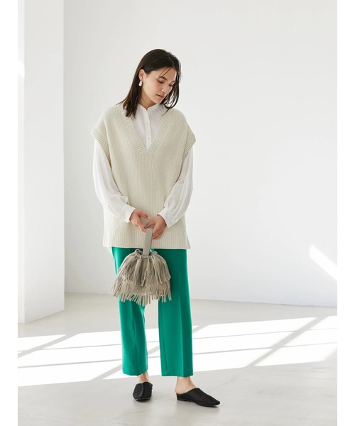 AMERICAN HOLIC（アメリカンホリック）の「Vネック片畦ニットプルオーバー（ベスト・レディース・ネイビー/アイボリー・M/L）」の3枚目の写真