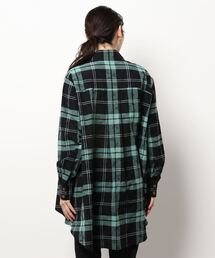 ヴィヴィアンウエストウッドスクリブルハートブロックチェックシャツブラウス新品 Vivienne Westwood（ヴィヴィアンウエストウッド）の「ｵｰﾌﾞ
