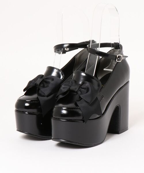 Zipper(ジッパー)の「【Zipper】<2022SS>ボリュームソール アンクルストラップパンプス(パンプス・レディース・ブラック・LL/L/M/S)」の1枚目の写真