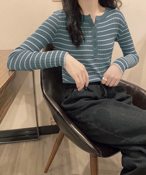Dita(ディータ)の「スリムフィットヘンリーネックボーダートップス(Tシャツ/カットソー・レディース・ブルー/ブラック/ライトグリーン/ホワイト・FREE)」の16枚目の写真