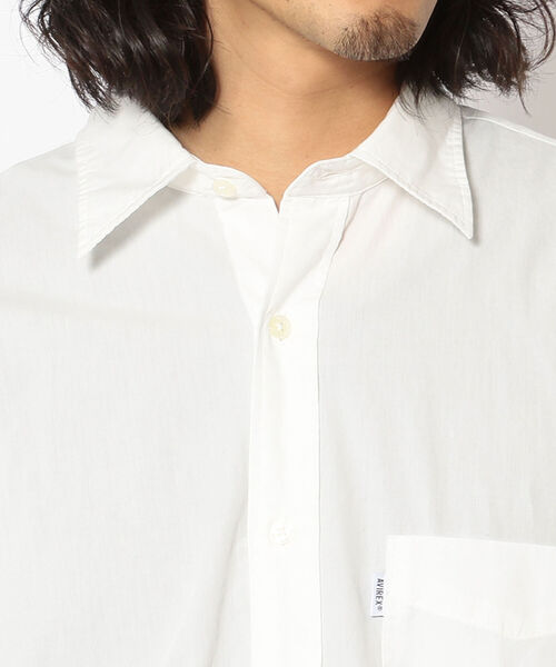 AVIREX（アヴィレックス）の「【直営店限定】ルーズ フィット A シャツ / LOOSE FIT A SHIRT / アヴィレックス / AVIREX（シャツ/ブラウス・メンズ・ホワイト・LARGE/X-LARGE/MEDIUM）」の2枚目の写真