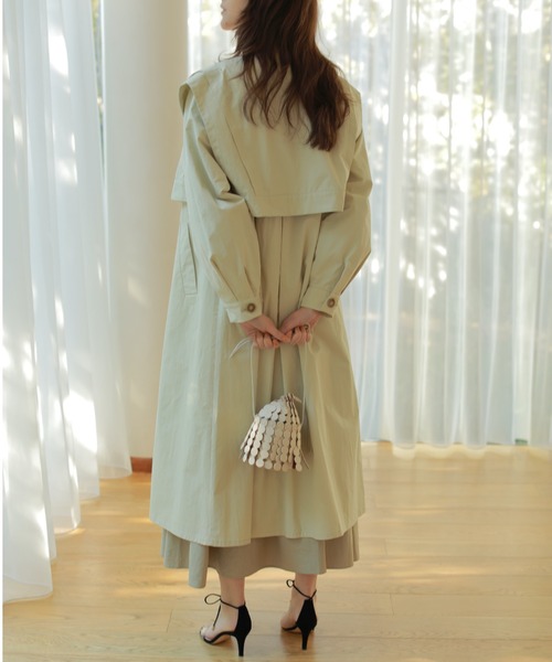 ReNorm（リノーム）の「ショートジレレイヤードコート（トレンチコート・レディース・グレイッシュベージュ/キャメル/カーキ・フリー）」の7枚目の写真
