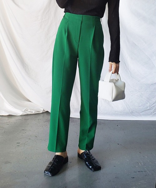 me+em select（ミームセレクト）の「【きれいめストレッチ素材】センタープレスタックテーパードカラーパンツ（スラックス・レディース・グリーン/ブルー/ベージュ/ブラック・MEDIUM/LARGE）」の18枚目の写真