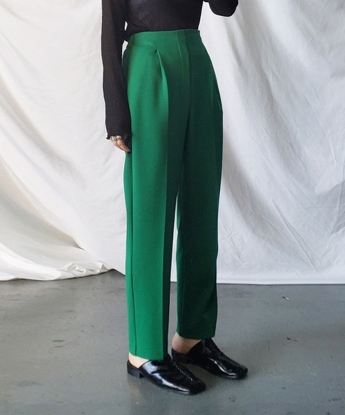 me+em select（ミームセレクト）の「【きれいめストレッチ素材】センタープレスタックテーパードカラーパンツ（スラックス・レディース・グリーン/ブルー/ベージュ/ブラック・MEDIUM/LARGE）」の19枚目の写真