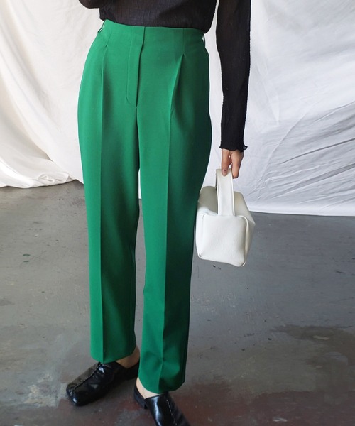 me+em select（ミームセレクト）の「【きれいめストレッチ素材】センタープレスタックテーパードカラーパンツ（スラックス・レディース・グリーン/ブルー/ベージュ/ブラック・MEDIUM/LARGE）」の20枚目の写真