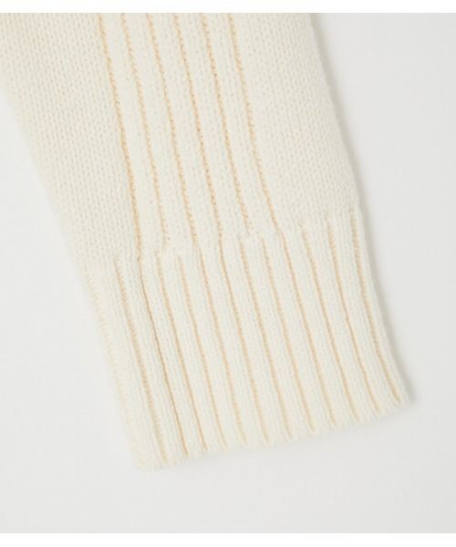 AZUL by moussy（アズールバイマウジー）の「【PLUS】CROPPED KNIT TOPS/クロップドニットトップス（ニット/セーター・レディース・オフホワイト/ブルー・FREE）」の8枚目の写真