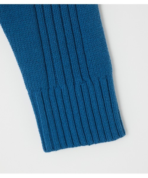 AZUL by moussy（アズールバイマウジー）の「【PLUS】CROPPED KNIT TOPS/クロップドニットトップス（ニット/セーター・レディース・オフホワイト/ブルー・FREE）」の15枚目の写真