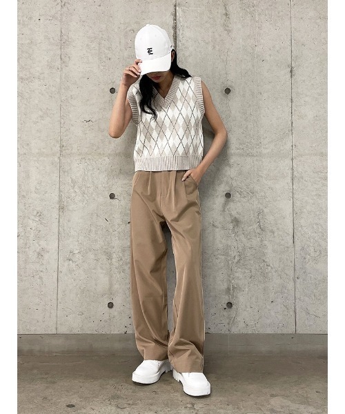 ENVYM(アンビー)の「アーガイルKNIT VEST(ベスト・レディース・ブラック/ベージュ/グリーン・FREE)」の20枚目の写真