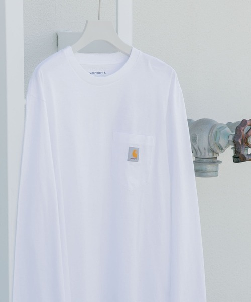 Carhartt(カーハート)の「carhartt LONG-SLEEVE POCKET T-SHIRTS(Tシャツ/カットソー・メンズ・カーキ/ホワイト/ブラック・MEDIUM/X-LARGE/LARGE)」の2枚目の写真