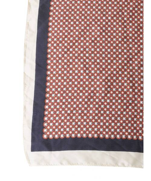 RESEXXY（リゼクシー）の「パターンデザインスカーフ（バンダナ/スカーフ・レディース・ブルー/レッド・FREE）」の4枚目の写真