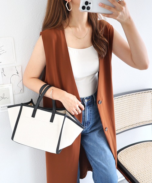 andme（アンドミー）の「とろみ素材Vネックロングジレ（ベスト・レディース・ブラック/アイボリー/ダークベージュ/テラコッタ/ネイビー/ローズ/イエロー・M）」の22枚目の写真