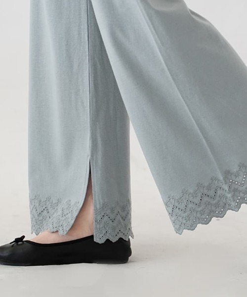 zootie（ズーティー）の「【レイヤードで見せるペチパンツ】 URBAN PLUS レースペチパンツ（その他パンツ・レディース・ブラック/オフホワイト/グレイッシュベージュ/ライトブルー/グレイッシュブルー/アイボリー/ネイビー/ライトベージュ/テラコッタ・フリー）」の20枚目の写真