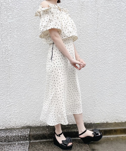 lilLilly(リルリリー)の「ハートオフショルトップス(シャツ/ブラウス・レディース・ホワイト/ブラック/ピンク・FREE)」の7枚目の写真