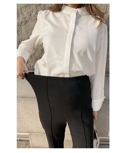 KOBE LETTUCE（コウベレタス）の「のびのびストレッチセンターラインマタニティテーパードパンツ（マタニティウェア/グッズ・レディース・ピンク/ブラック/ベージュ/オフホワイト/ホワイト系・FREE）」の17枚目の写真