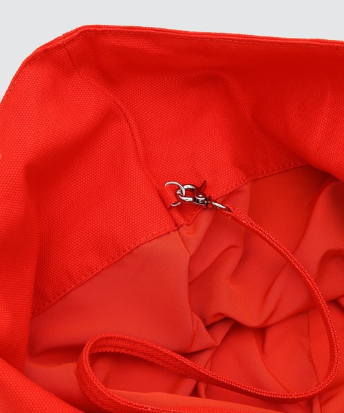 032c（ゼロスリーツーシー）の「WEEKEND BAG（トートバッグ・メンズ・レッド・ONE SIZE）」の6枚目の写真