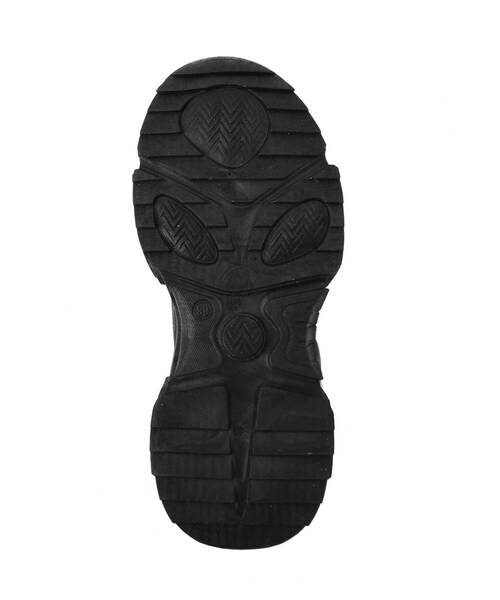 cs T&P（シーエスティーアンドピー）の「ロゴ入りダッドスニーカー（スニーカー・レディース・ベージュ/ブラック/ホワイト・L/M/LL/S）」の7枚目の写真