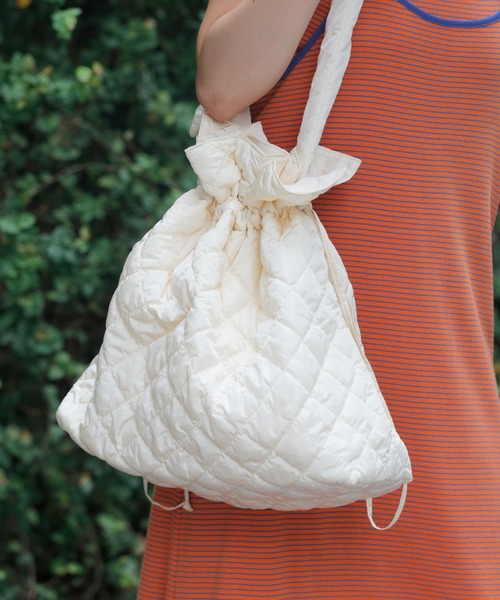 CIAOPANIC TYPY(チャオパニックティピー)の「【WEB限定】 キルティング結びビッグショルダーBAG(ショルダーバッグ・レディース・アイボリー/カーキ/ブラック・ONE SIZE)」の4枚目の写真
