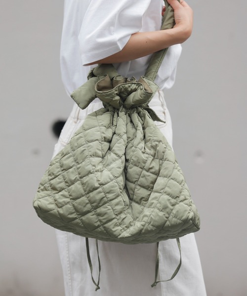 CIAOPANIC TYPY(チャオパニックティピー)の「【WEB限定】 キルティング結びビッグショルダーBAG(ショルダーバッグ・レディース・アイボリー/カーキ/ブラック・ONE SIZE)」の6枚目の写真