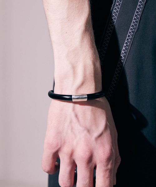 MAISON SPECIAL（メゾンスペシャル）の「《ユニセックスアイテム》サークルブレスレット【MAISON SPECIAL/メゾンスペシャル】（ブレスレット・メンズ・ブルー/ブラック/グリーン・FREE）」の10枚目の写真