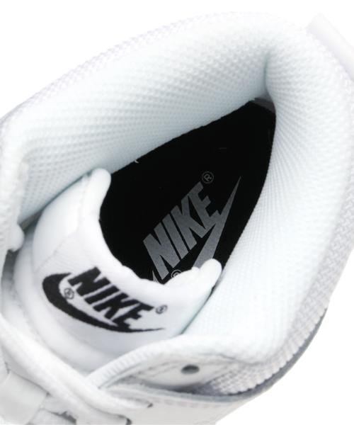 NIKE(ナイキ)の「ウィメンズ ナイキ ダンク ハイ スキニー ホワイト WMNS NIKE DUNK HIGH SKINNY 429984-105(スニーカー・レディース・ホワイト・24cm/24.5cm/23.5cm/23cm)」の8枚目の写真