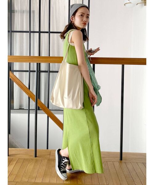 Ungrid（アングリッド）の「アメスリテレコフィットワンピース（ワンピース・レディース・グリーン/ブラウン/ブラック・FREE）」の12枚目の写真