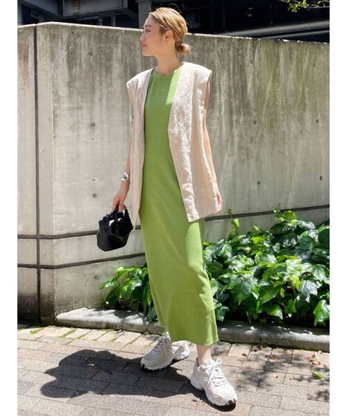 Ungrid（アングリッド）の「アメスリテレコフィットワンピース（ワンピース・レディース・グリーン/ブラウン/ブラック・FREE）」の21枚目の写真