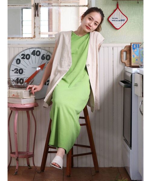 Ungrid（アングリッド）の「アメスリテレコフィットワンピース（ワンピース・レディース・グリーン/ブラウン/ブラック・FREE）」の17枚目の写真