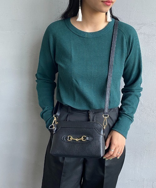 HANES（ヘインズ）の「[HANES/ヘインズ] UNDIES サーマルクルーネックカットソー（Tシャツ/カットソー・レディース・ブラック/オフホワイト/ダークグリーン/ヘザーグレー・F）」の4枚目の写真