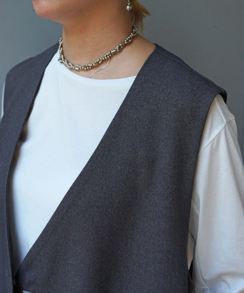 DROIT BELLO（ドロイトベロ）の「DROIT BELLO（ドロイトベロ）ロングジレワンピース（ベスト・レディース・チャコールグレー/ベージュ・FREE/F）」の7枚目の写真