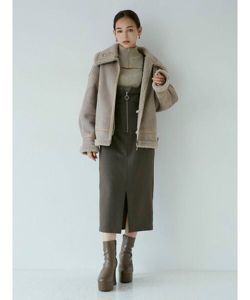 MURUA（ムルーア）の「ミドルフェイクムートン（ムートンコート・レディース・ベージュ/ブラウン/カーキ・1/2）」の9枚目の写真