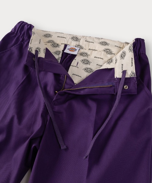 Dickies(ディッキーズ)の「【DICKIES/ディッキーズ】ツイルイージーワイドテーパードパンツ/カラー&デニム/チノパンツ/スケーターパンツ/ストレッチ(チノパンツ・メンズ・ブラック/ベージュ/グリーン/マスタード/レッド/ブルー/アイボリー/ダークグリーン/インディゴブルー/ネイビー/パープル・M/L/XL)」の16枚目の写真