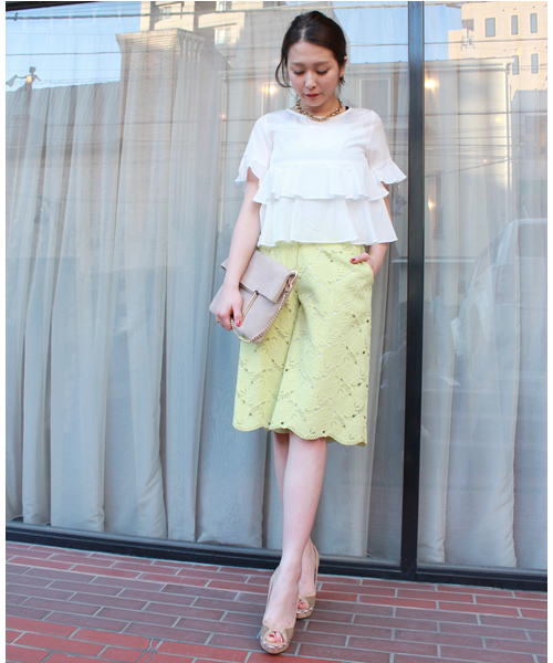 CROON A SONG（クルーンアソング）の「フリルブラウス（シャツ/ブラウス・レディース・ネイビー/ピンクベージュ/ホワイト・M）」の13枚目の写真