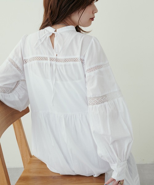 natural couture(ナチュラルクチュール)の「大人ナチュ/ヴィンテージライクレースワンピース(ワンピース・レディース・オフホワイト/ブラック/ボルドー・MEDIUM/LARGE)」の11枚目の写真