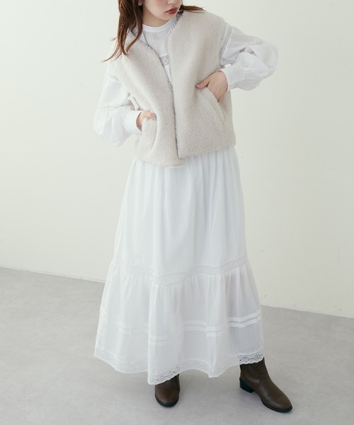 natural couture(ナチュラルクチュール)の「大人ナチュ/ヴィンテージライクレースワンピース(ワンピース・レディース・オフホワイト/ブラック/ボルドー・MEDIUM/LARGE)」の15枚目の写真