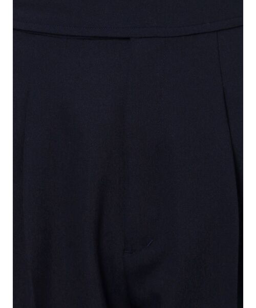 ELENDEEK(エレンディーク)の「ハイウエストタックテーパードパンツ(その他パンツ・レディース・ブラック/ネイビー/ブルー・01/02)」の22枚目の写真