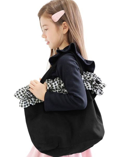 Bee des Bee(ビーデスビー)の「ギンガムチェック レッスントートバッグ(トートバッグ・キッズ・ブラック×ブラック/ブラック×レッド/ブラック・フリー)」の12枚目の写真