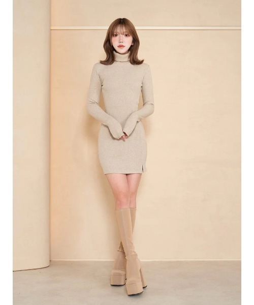 新品未開封　長袖ミニワンピース　ホワイト　FL ダーリッチ darich 新品未開封 長袖ミニワンピース ホワイト FL ダーリッチ darich