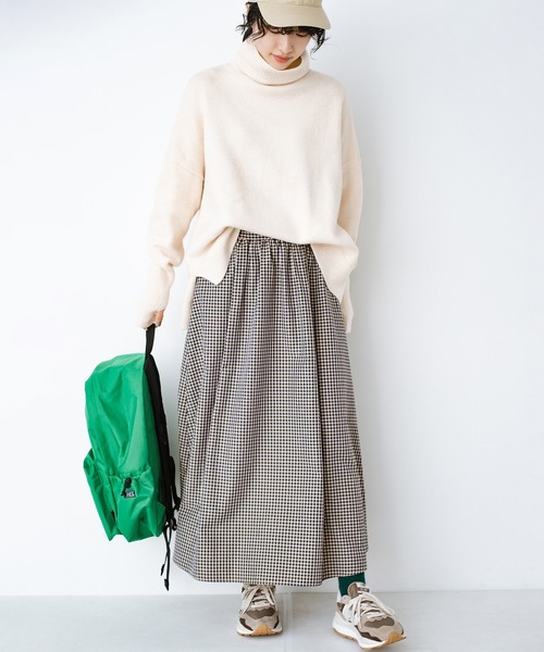 haco!(ハコ)の「気がねなくラクさせてくれる甘やかしフレアースカート by que made me(スカート・レディース・ベージュ系その他/ブルー系その他・SMALL/MEDIUM/LARGE/X-LARGE)」の9枚目の写真