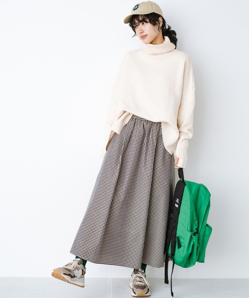 haco!(ハコ)の「気がねなくラクさせてくれる甘やかしフレアースカート by que made me(スカート・レディース・ベージュ系その他/ブルー系その他・SMALL/MEDIUM/LARGE/X-LARGE)」の10枚目の写真