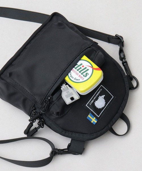 SCANDINAVIAN FOREST（スカンジナビアン・フォレスト）の「撥水ナイロン 軽量 ミニリュック型 ポシェット（ショルダーバッグ・レディース・グレー/ブラック/ベージュ/ブラウン/ブルー・FREE）」の13枚目の写真