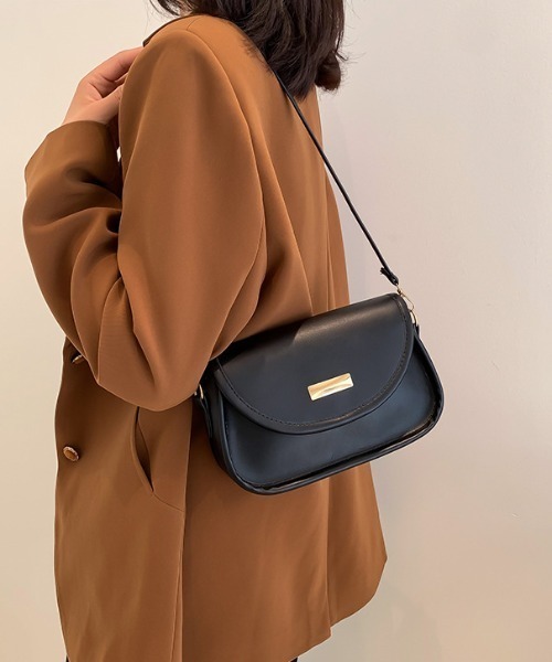 yuue' ( wear )(ユーイ)の「シンプルショルダーバッグ(ショルダーバッグ・レディース・カーキ/ホワイト/ブラック・FREE)」の9枚目の写真