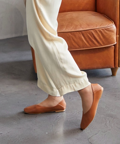 noyau（ノヤウ）の「ソフトタッチVカットバレエ（バレエシューズ・レディース・ブラック/アイボリー/キャメル/シルバー/ブラック系その他3・LL/S/M/L）」の4枚目の写真