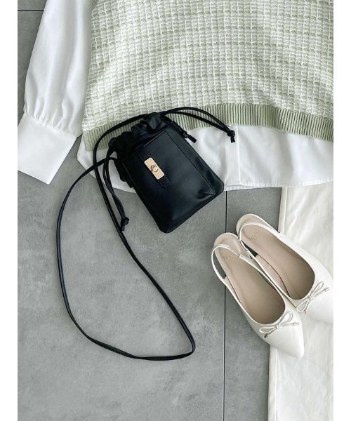 Te chichi TERRASSE（テチチテラス）の「ミニ巾着ショルダーバッグ（ハンドバッグ・レディース・ブラック/オフホワイト/ラベンダー・ﾌﾘ-）」の3枚目の写真