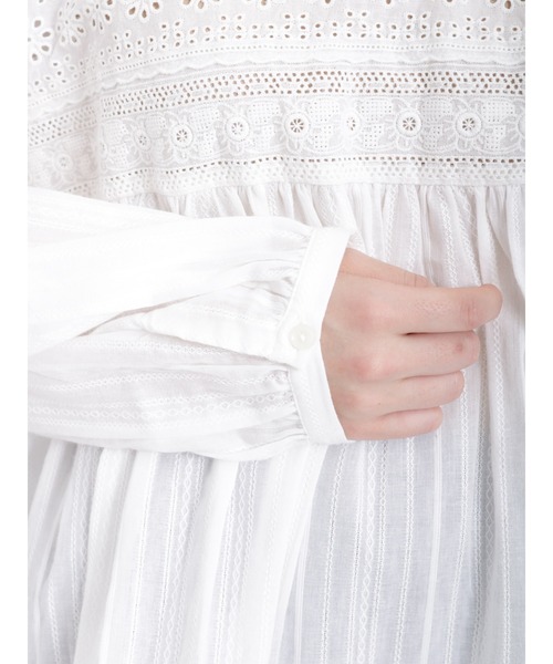 Samansa Mos2（サマンサ モスモス）の「オーバーレースブラウス（シャツ/ブラウス・レディース・オフホワイト/キナリ・ﾌﾘ-）」の11枚目の写真