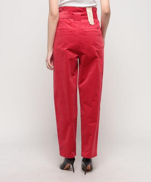 SCOTCH&SODA(スコッチアンドソーダ)の「コーデュロイテーパードパンツ(その他パンツ・レディース・クリアレッド・2)」の7枚目の写真