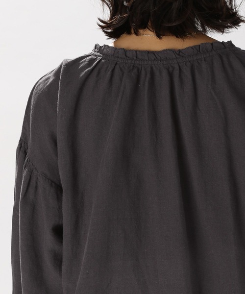 niko and...（ニコアンド）の「リネンリヨセルドロストブラウス（シャツ/ブラウス・レディース・アイボリー/オフホワイト/イエロー/チャコール/ラベンダー・MEDIUM/LARGE）」の9枚目の写真